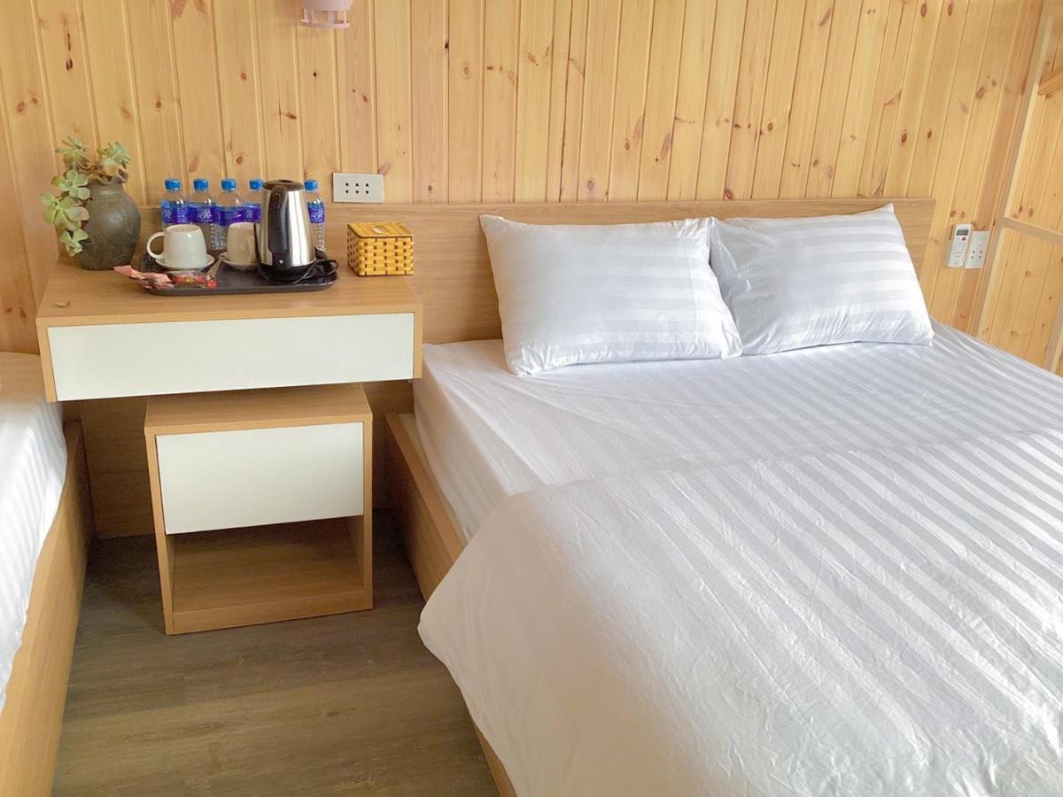 Plum Homestay ドン・ヴァン エクステリア 写真