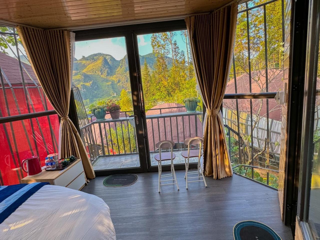 Plum Homestay ドン・ヴァン エクステリア 写真