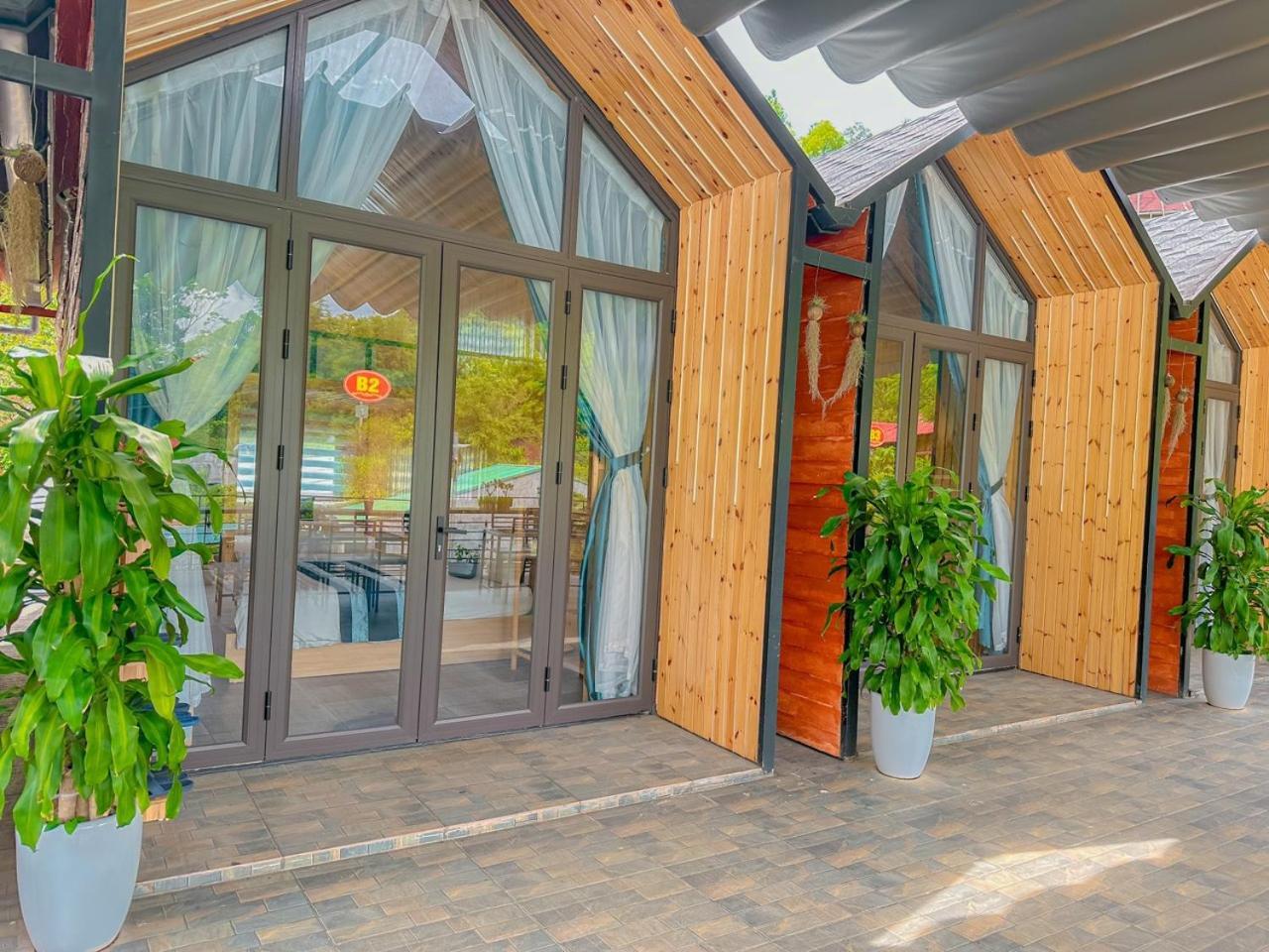 Plum Homestay ドン・ヴァン エクステリア 写真