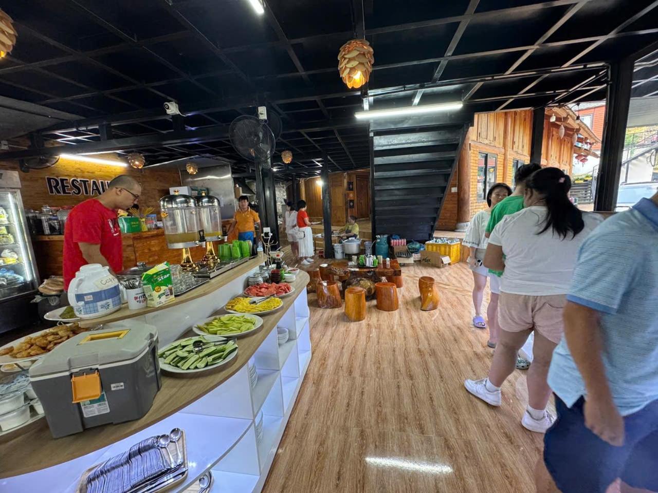 Plum Homestay ドン・ヴァン エクステリア 写真